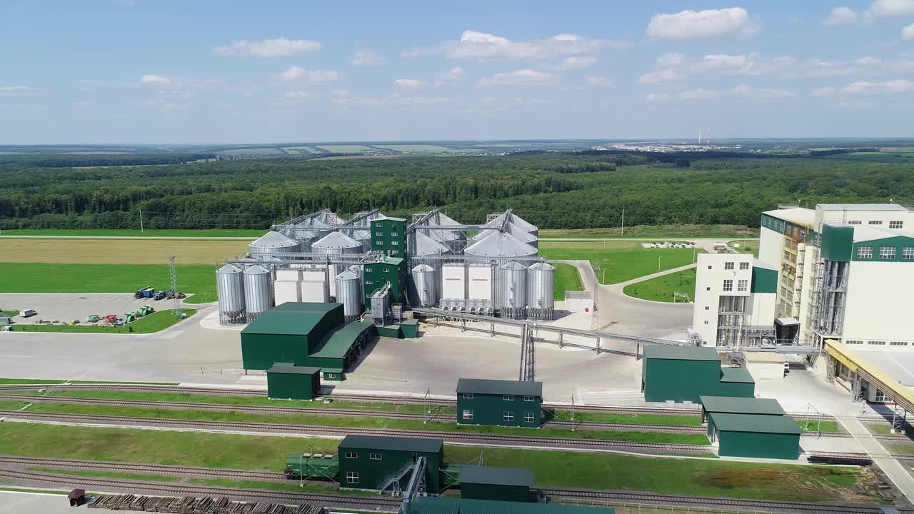 谷物在饲料加工中的关键作用与应用